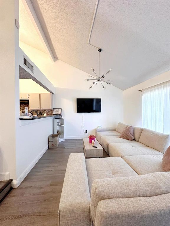 8535 S Dairy Ashford Road, Houston, TX 77072