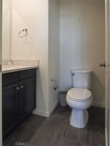 1581 E Lincoln, Anaheim, CA 92805