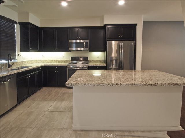 1581 E Lincoln, Anaheim, CA 92805