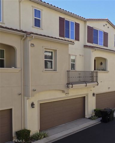 1581 E Lincoln, Anaheim, CA 92805