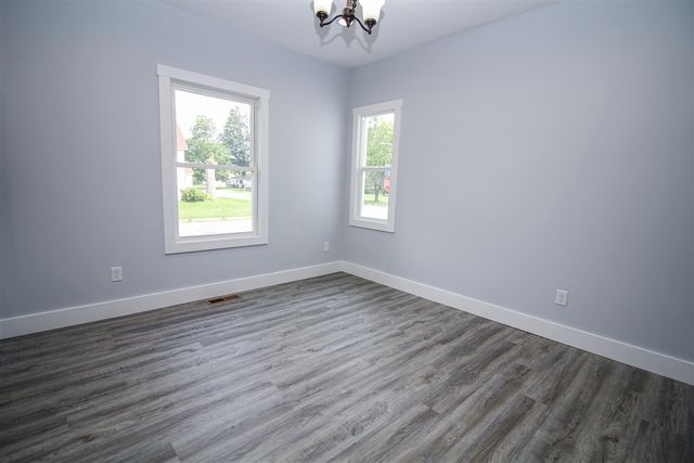 822 N Main Street, Three Rivers, MI 49093