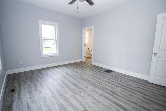 822 N Main Street, Three Rivers, MI 49093