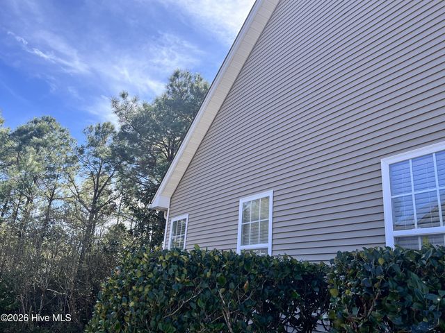 4068 Winds Ridge Drive, Wilmington, NC 28409