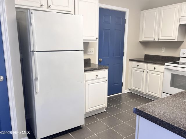 4068 Winds Ridge Drive, Wilmington, NC 28409