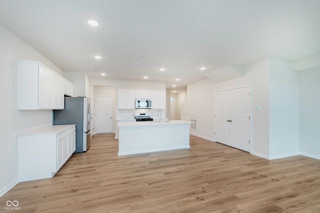 669 Garrow Drive, Westfield, IN 46074