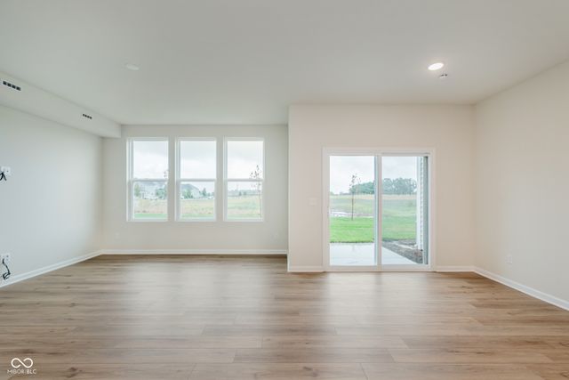 669 Garrow Drive, Westfield, IN 46074