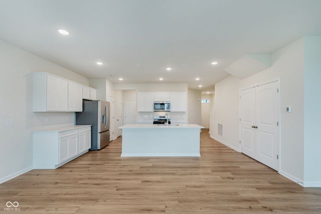 669 Garrow Drive, Westfield, IN 46074