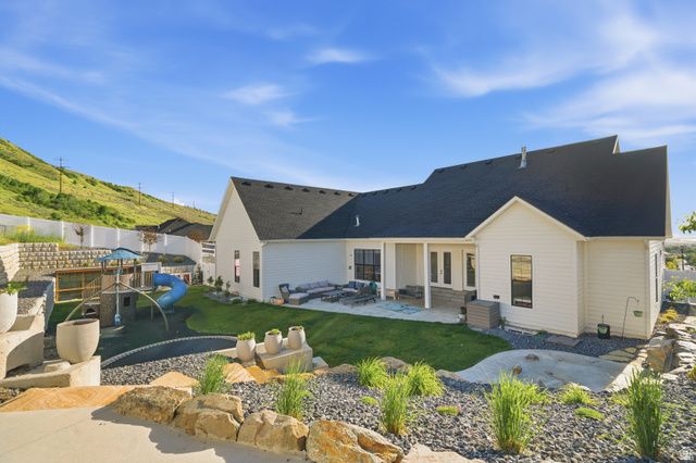 2013 S 100 W, Perry, UT 84302