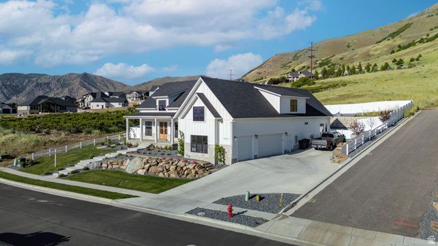2013 S 100 W, Perry, UT 84302