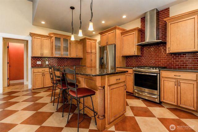 16103 122nd Avenue E, Puyallup, WA 98374