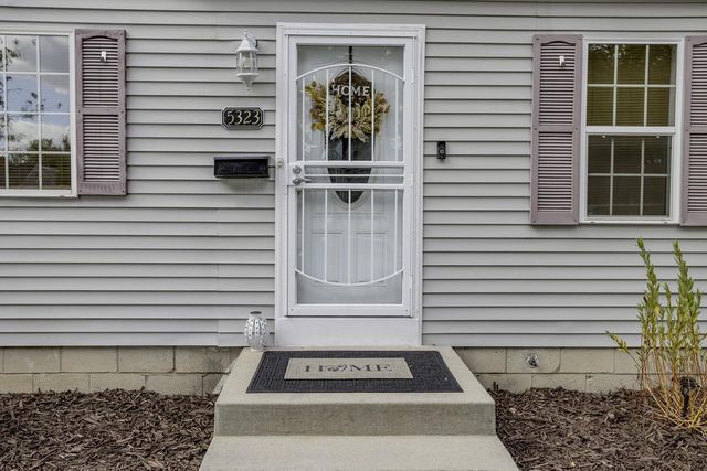 5323 N 51st BOULEVARD, Milwaukee, WI 53218