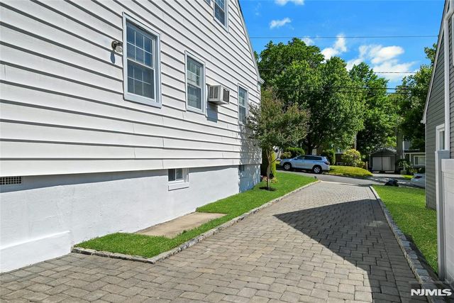 85 Edison Street, Clifton, NJ 07013