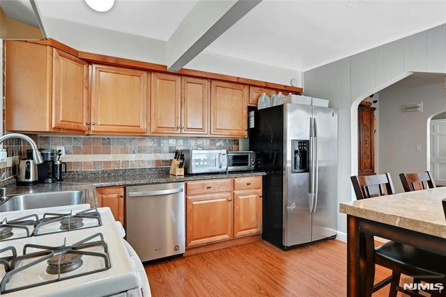 85 Edison Street, Clifton, NJ 07013