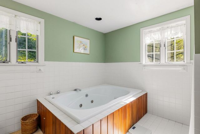 172 Packers Falls Road, Durham, NH 03824