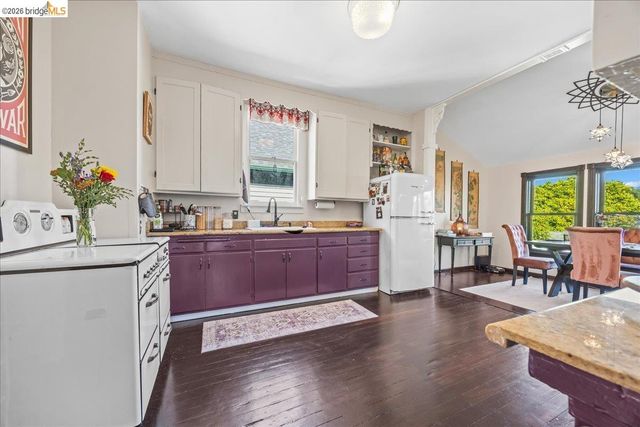 1712 Paru St, Alameda, CA 94501