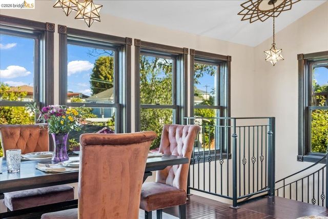 1712 Paru St, Alameda, CA 94501