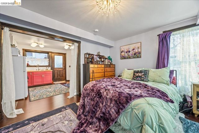 1712 Paru St, Alameda, CA 94501