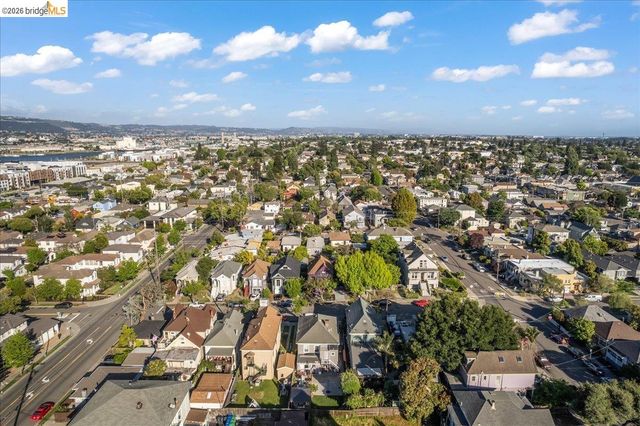 1712 Paru St, Alameda, CA 94501