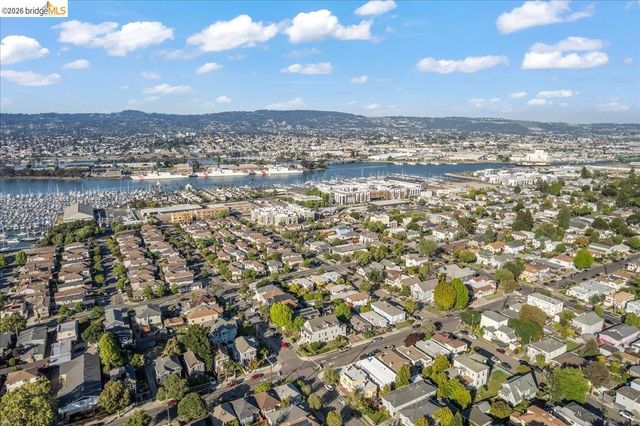 1712 Paru St, Alameda, CA 94501