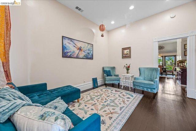 1712 Paru St, Alameda, CA 94501