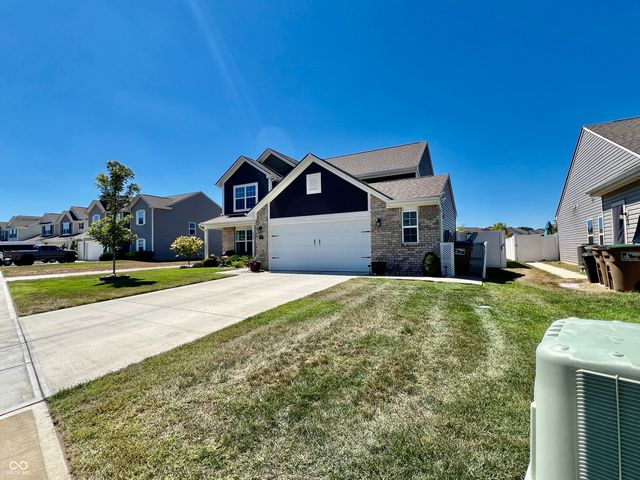 4088 Ashworth Lane, Columbus, IN 47201