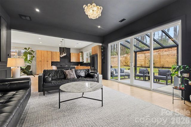 5726 Charing Place, Charlotte, NC 28211