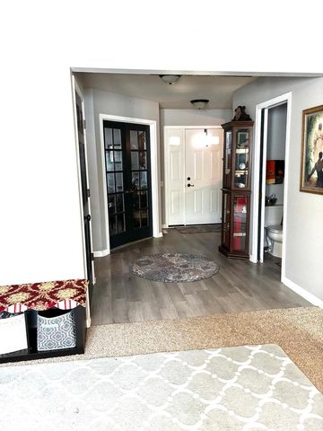 729 Bass DRIVE, Waterford, WI 53185