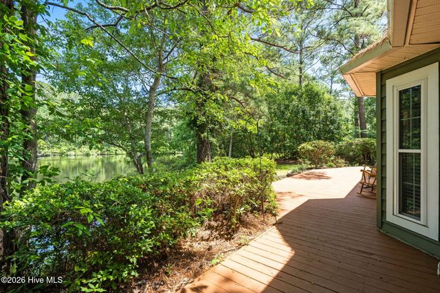 2490 Glen Drive, Little River, SC 29566