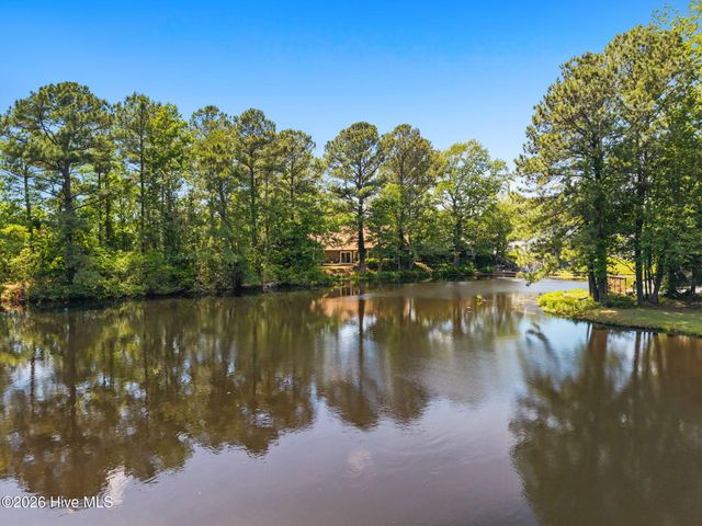 2490 Glen Drive, Little River, SC 29566