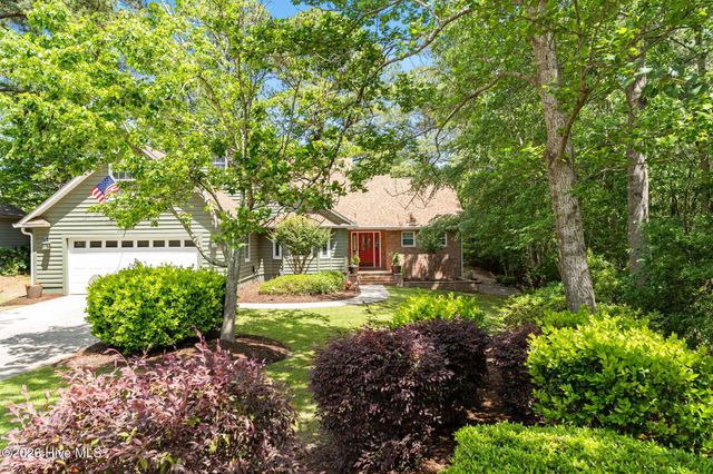 2490 Glen Drive, Little River, SC 29566