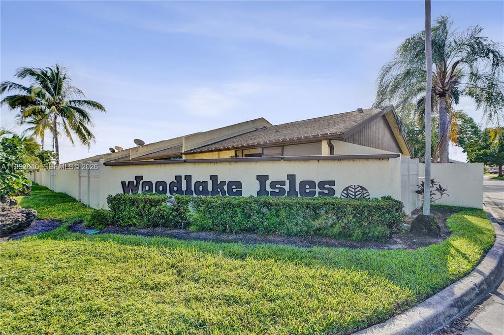 707 Banks Road, Margate, FL 33063