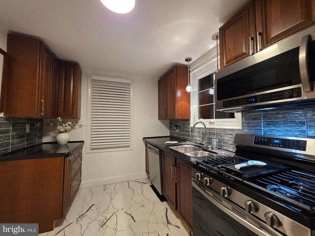 3712 W COLD SPRING LN, Baltimore, MD 21215