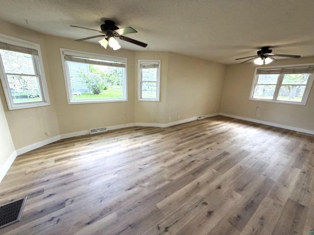 2715 E 3rd St, Superior, WI 54880