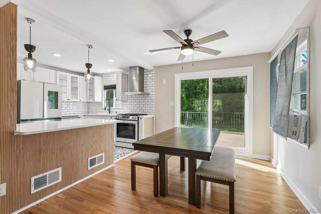 294 Orangeburg Road, Pearl River, NY 10965 — photo 5