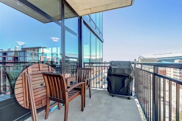 1120 S 2nd Street 814, Minneapolis, MN 55415