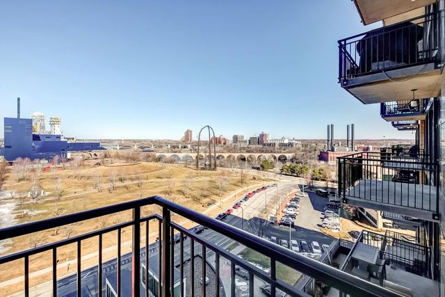 1120 S 2nd Street 814, Minneapolis, MN 55415