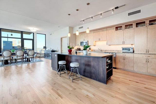 1120 S 2nd Street 814, Minneapolis, MN 55415