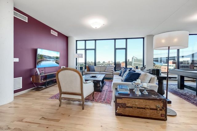 1120 S 2nd Street 814, Minneapolis, MN 55415