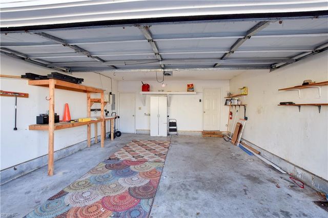 709 Whisper WALK, Chesapeake, VA 23322