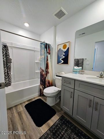 1887 Wolverine Way, Washington, UT 84780