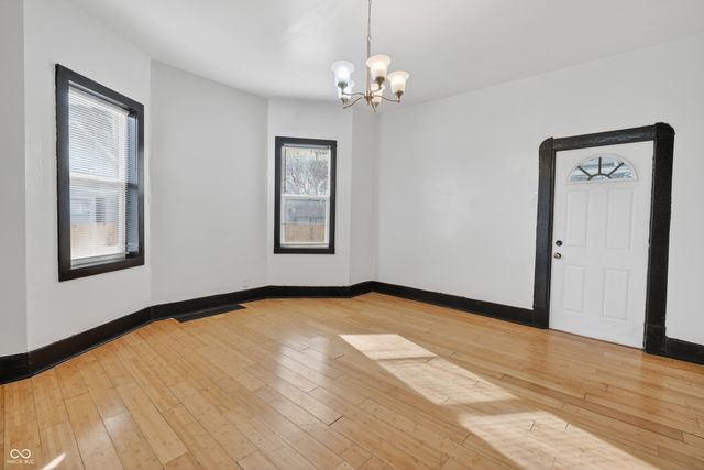 20 Eastern Avenue, Indianapolis, IN 46201