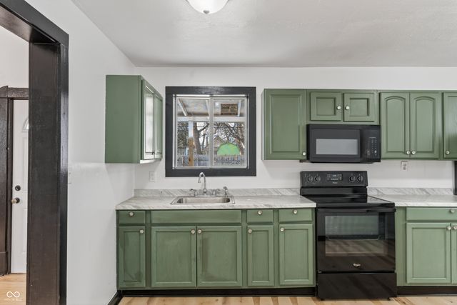 20 Eastern Avenue, Indianapolis, IN 46201