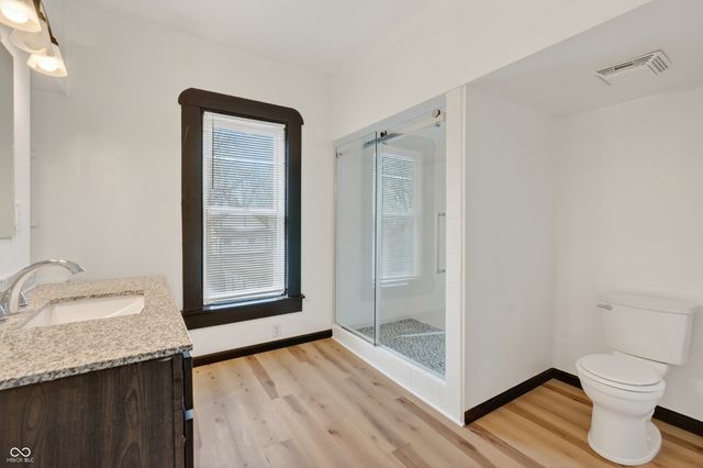 20 Eastern Avenue, Indianapolis, IN 46201