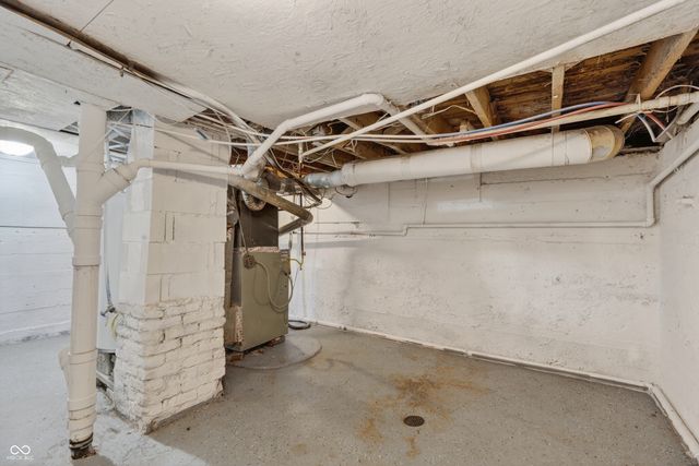 20 Eastern Avenue, Indianapolis, IN 46201