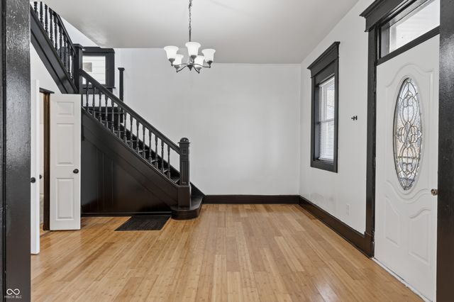 20 Eastern Avenue, Indianapolis, IN 46201