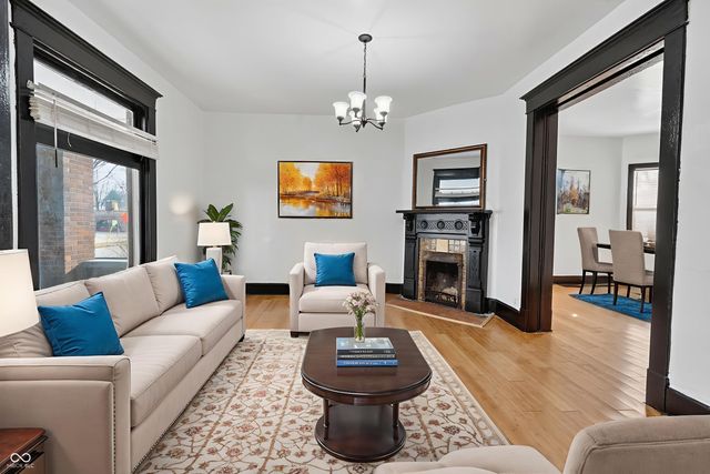 20 Eastern Avenue, Indianapolis, IN 46201