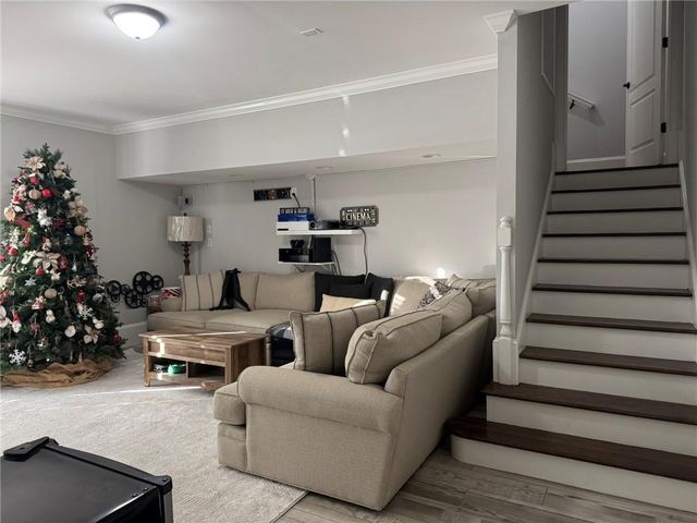4548 Duncan Drive, Sugar Hill, GA 30518