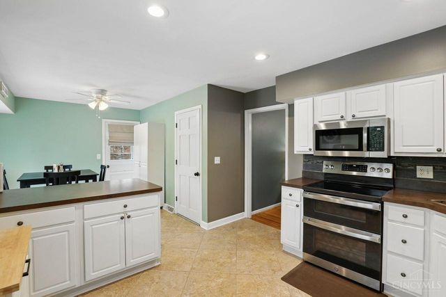 1570 Blueorchard Drive, Cincinnati, OH 45230