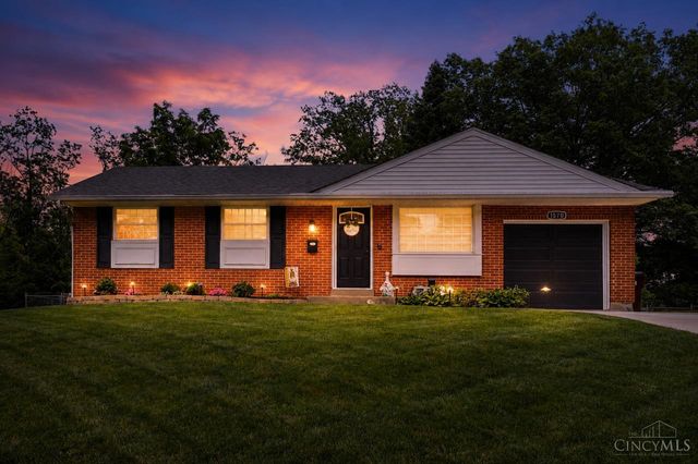 1570 Blueorchard Drive, Cincinnati, OH 45230