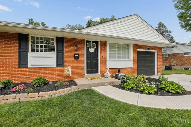 1570 Blueorchard Drive, Cincinnati, OH 45230